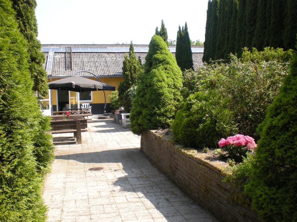 Danninghus Hotel Vindeby  Екстериор снимка